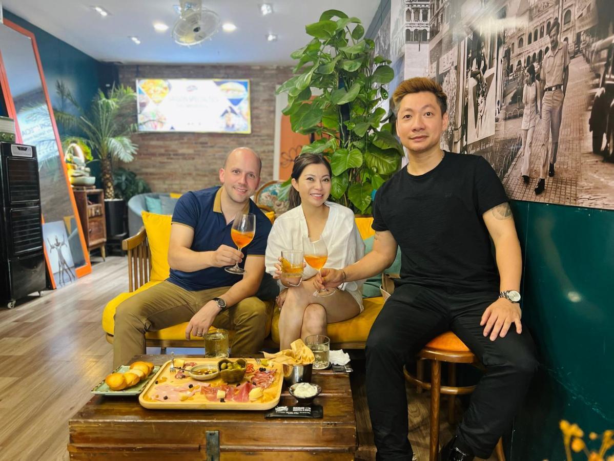 Saigon 118 Hostel And Cafe Хошимин Экстерьер фото